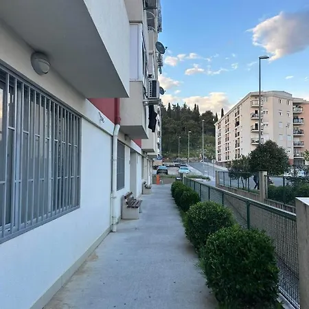 Luxury Apartment Podgorica